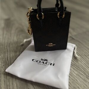 BNWT Coach Pebbled Leather Micro Tote Bag Charm